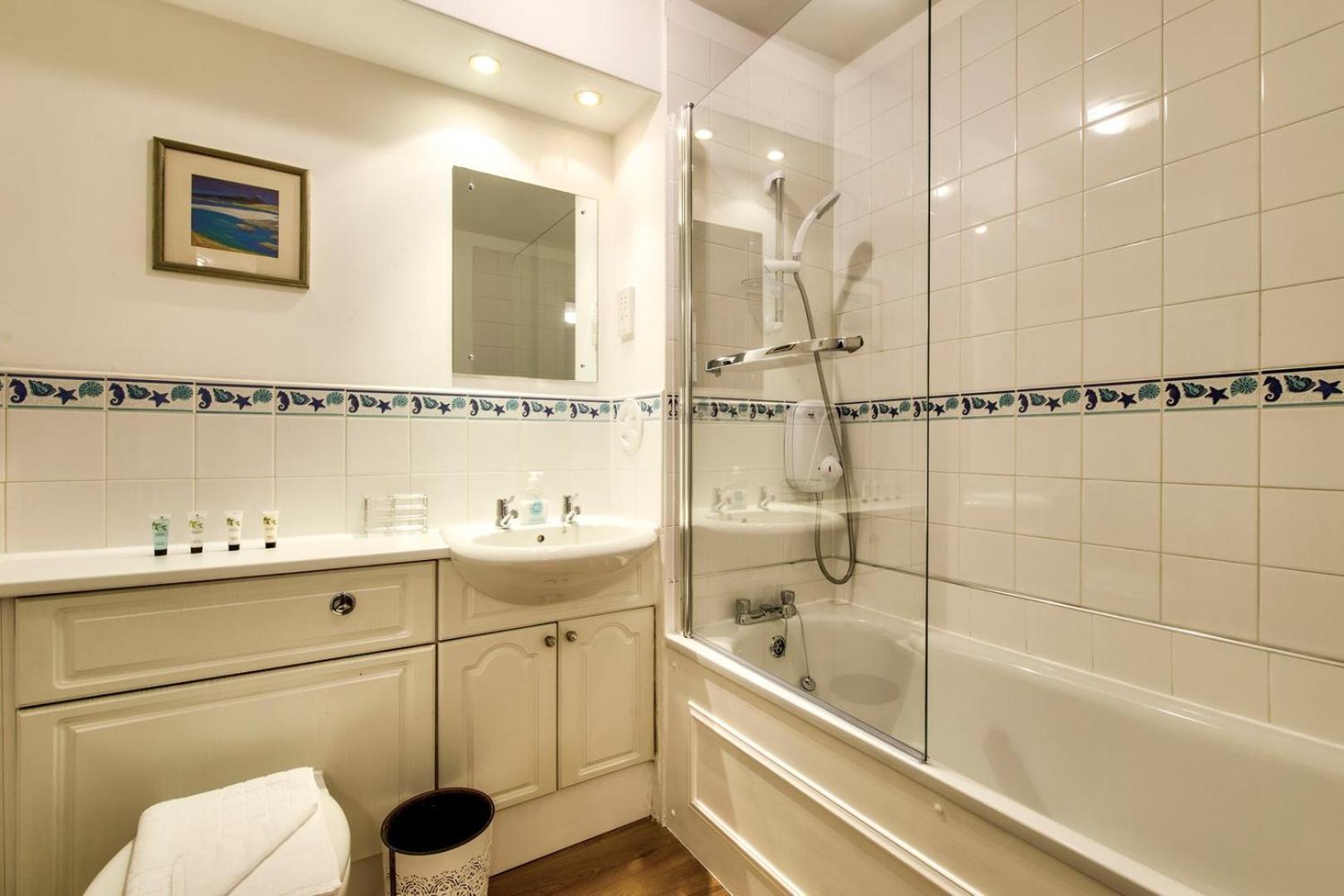 Guestready - Stylish Apt W/ Parking Near Edinburgh Exterior photo