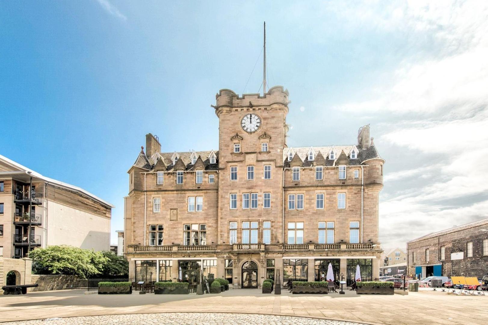 Guestready - Stylish Apt W/ Parking Near Edinburgh Exterior photo
