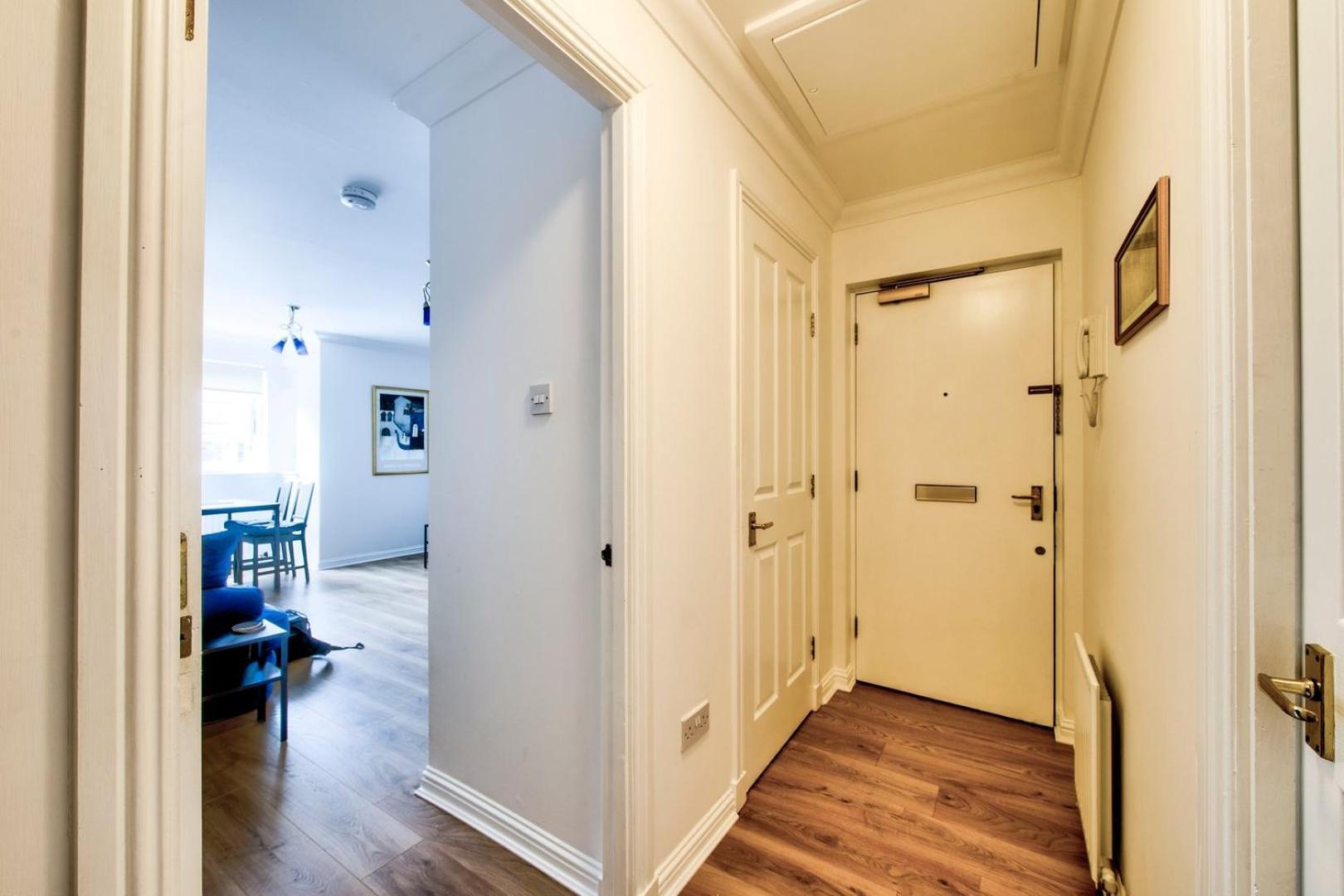 Guestready - Stylish Apt W/ Parking Near Edinburgh Exterior photo
